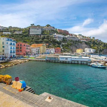 Estate4home - Casa Annalu * סורנטו