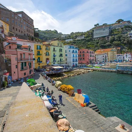 בית נופש Estate4home - Casa Annalu סורנטו