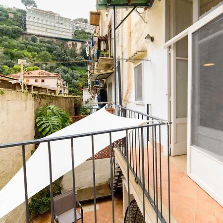 Estate4home - Casa Annalù Hébergement de vacances *